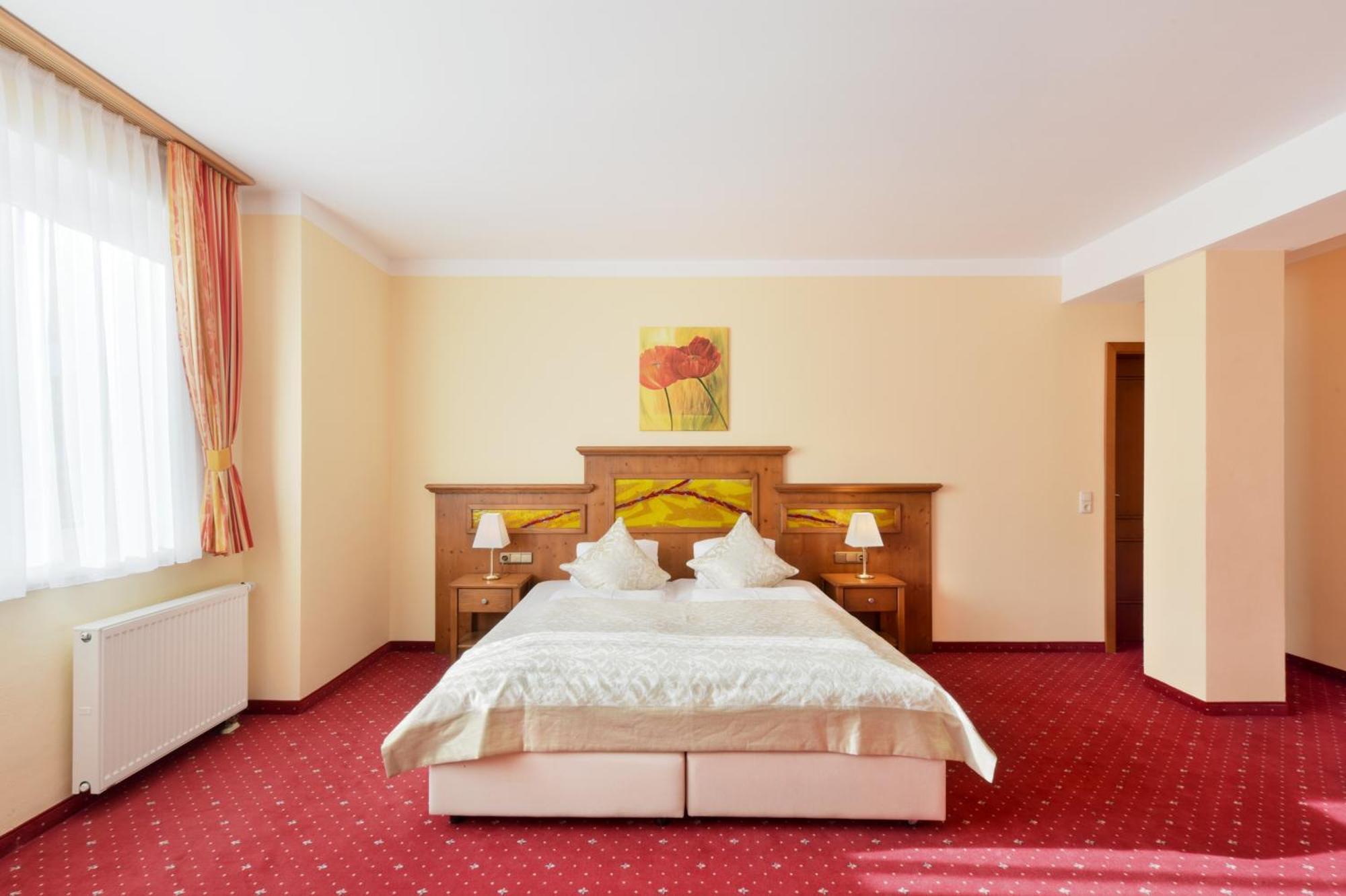 Appartements Cella Central Zell am See Exterior photo